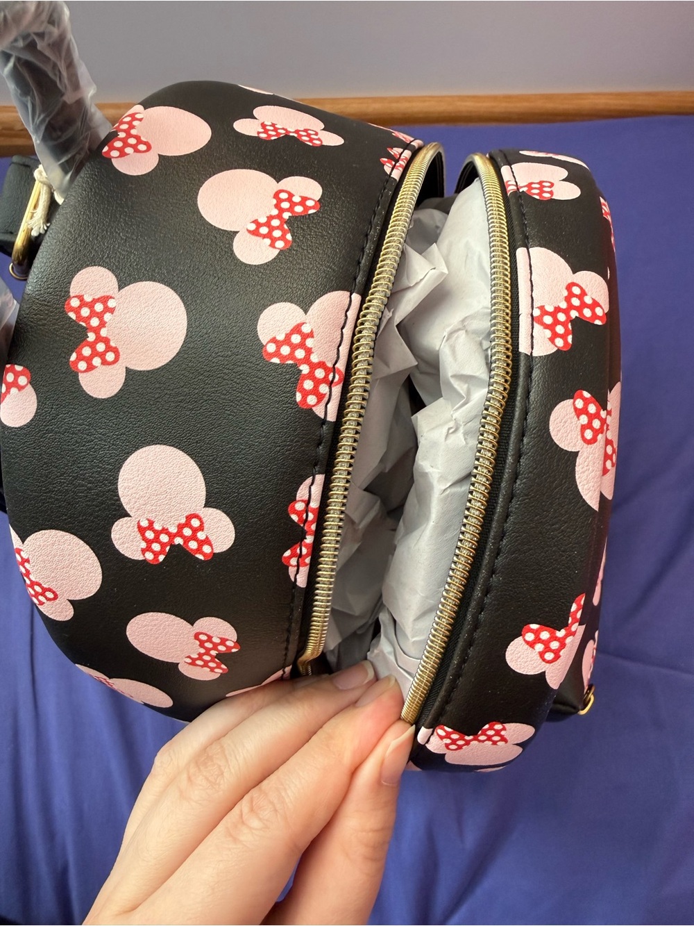 Disney x Loungefly Minnie Mouse Black & Pink Mini Backpack - Picture 7 of 7